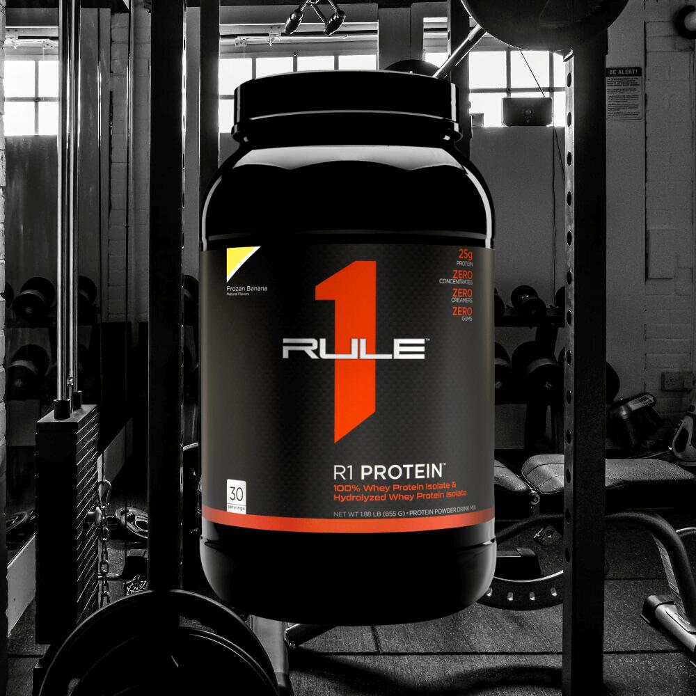 Rule1 R1 Protein Whey Isolate (2lbs) Banana Crème - Proteine 2/3