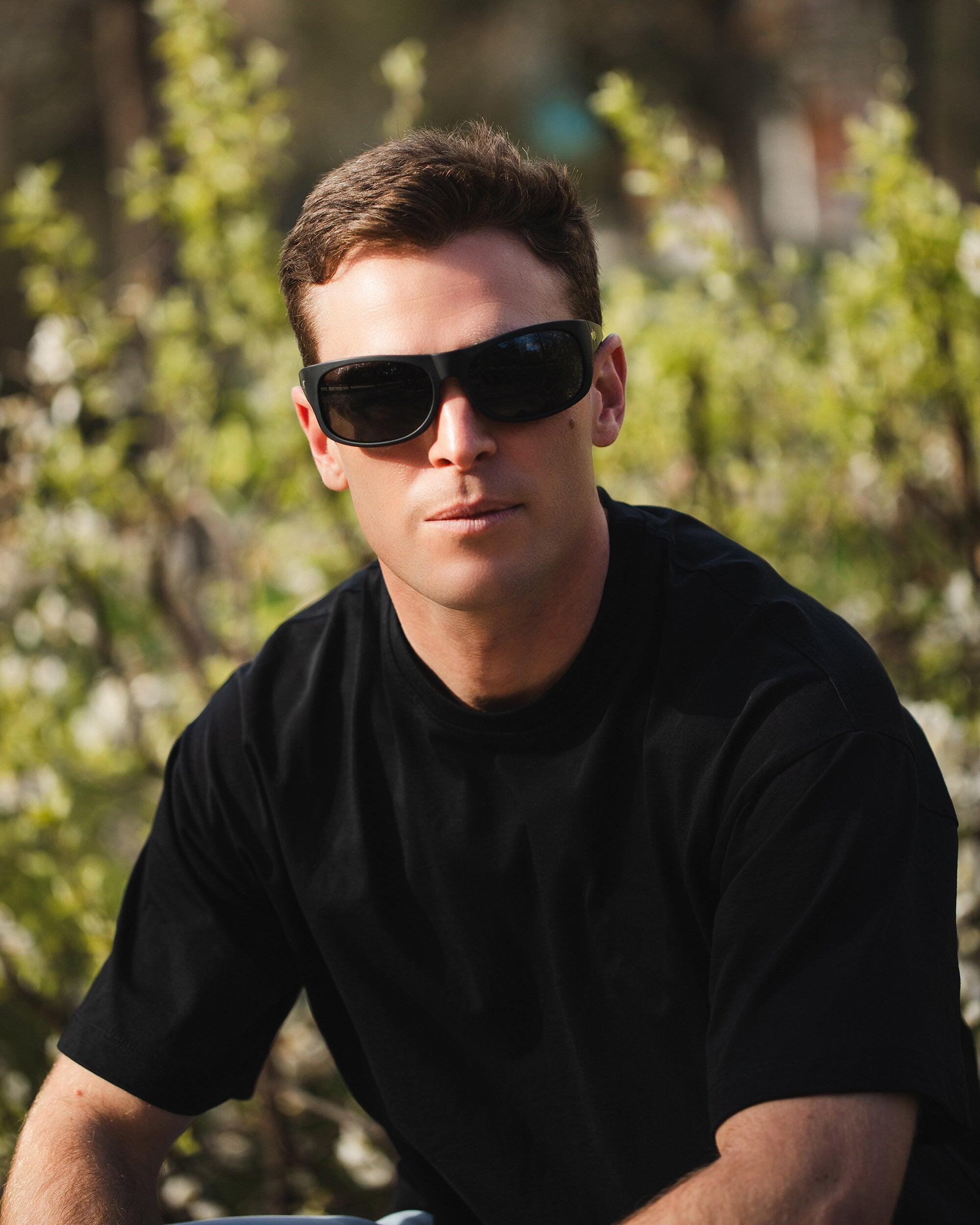 Gafas de sol Uller® UV400 CAT.3 X-POLAR – Unisex – Montura negra / lente negra 4/5