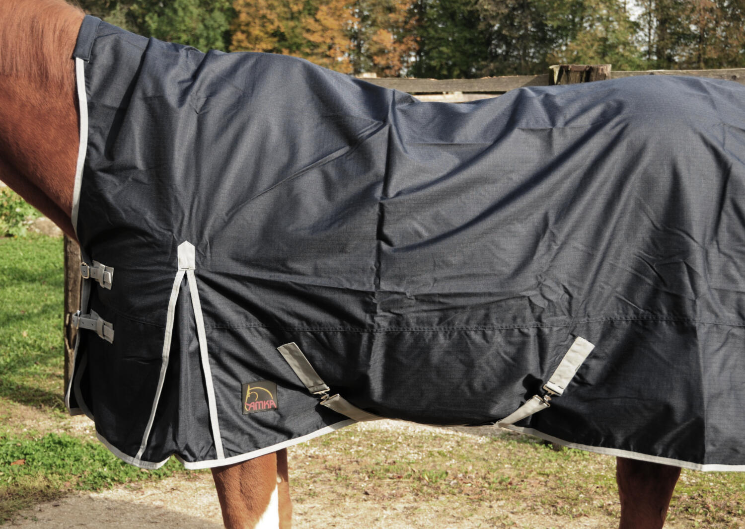 AMKA Pferdedecke Classic Weidedecke Outdoordecke High Neck 600 D 100g 4/4