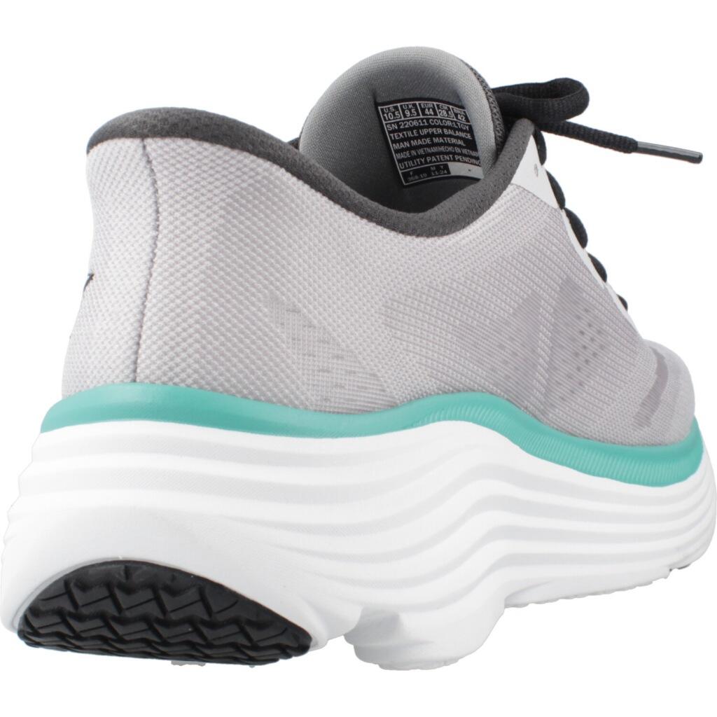 Sneakers Skechers Modell Max Cushioning End Farbe Grau 3/5