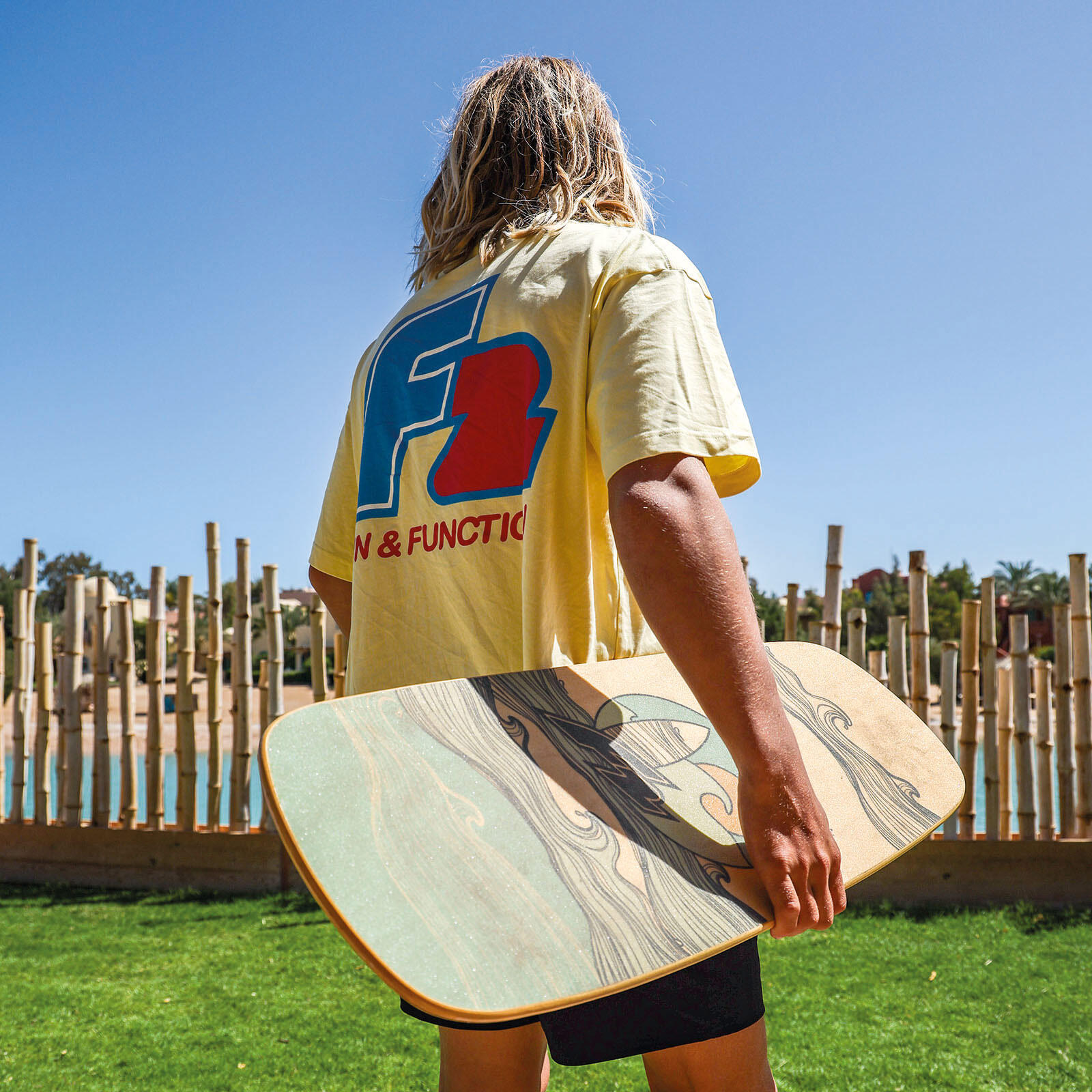 WAHU Board - Balance Board con forma unica a dondolo con rotella - Surf Balance Board (100% legno) | Balance Board Wood | 100% divertimento garantito