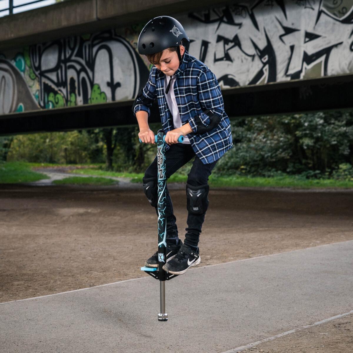 Xootz Pogo Stick, Volt Design for Kids, Soft Handlebars, Black/Blue 2/6