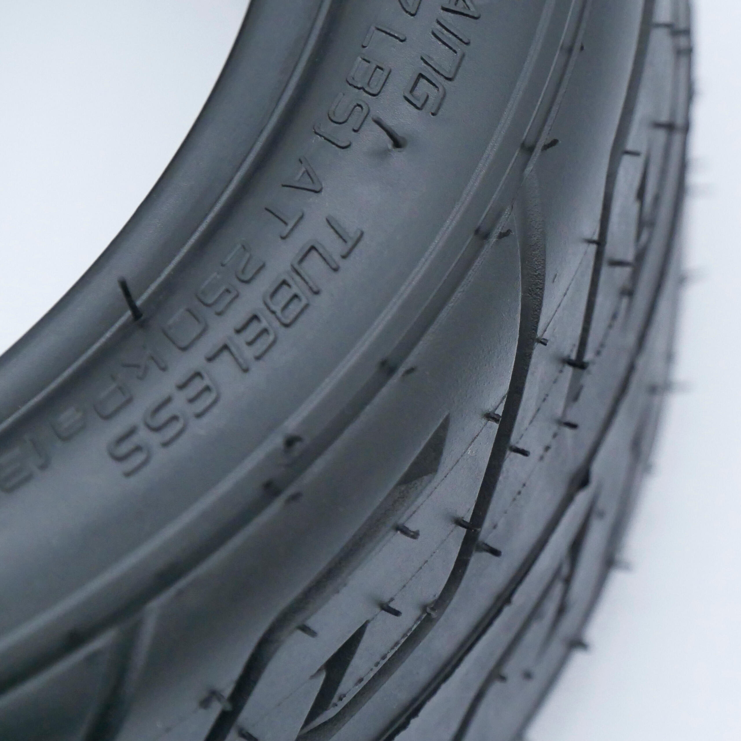 Opona Motus 10x2.75-6.5 terenowa bezdętkowa kostka 5/5