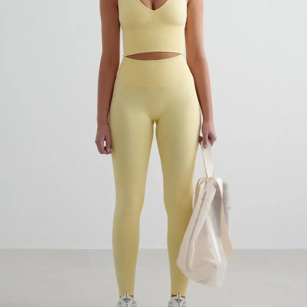 Women's Tights High-Waisted Invisible Scrunch Squat Proof Shape Seamless Yellow
