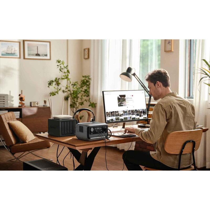 Power Station EcoFlow River 3 Plus CBOX, 286 Wh, 600W (Gri)
