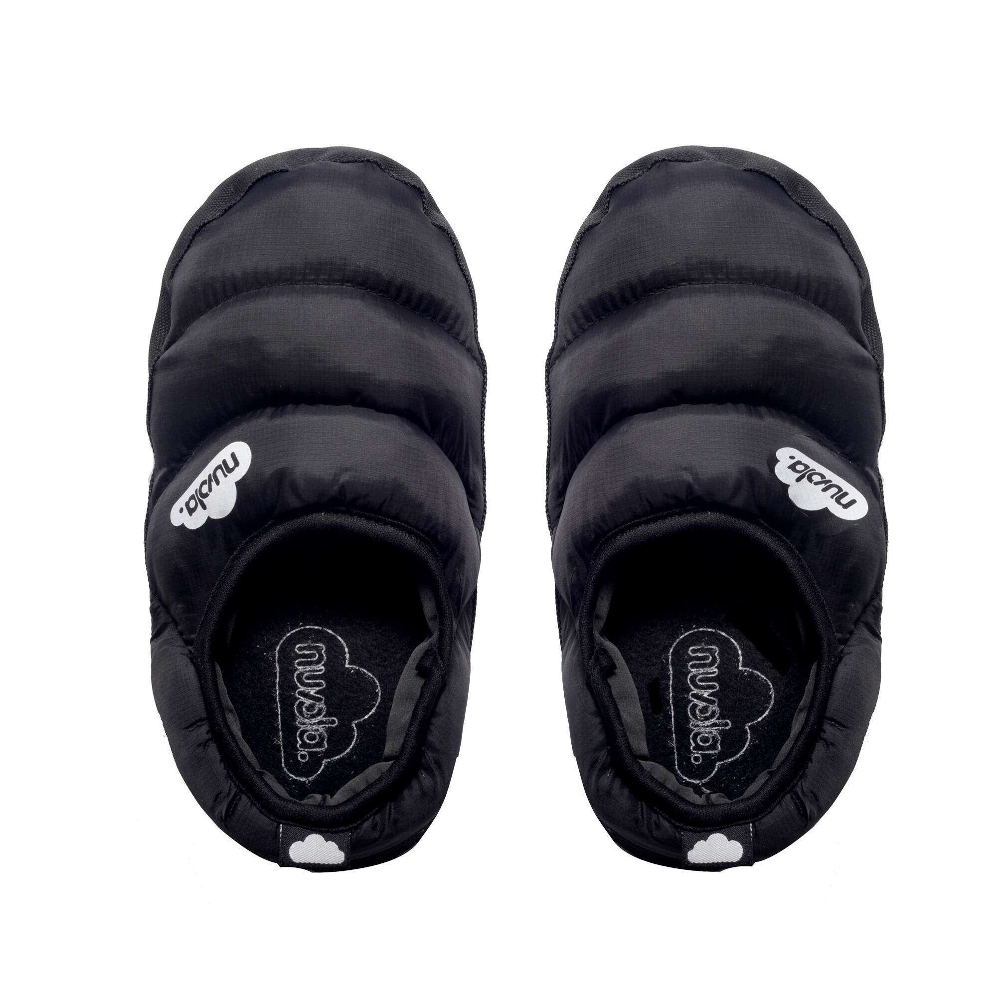 Pantufas unissex nuvola de cor preto com solo de têxtil 3/4