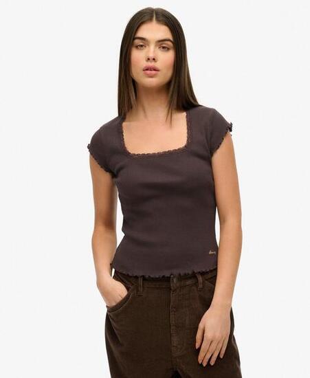 Tee-shirt col carré essentiel à manches courtes