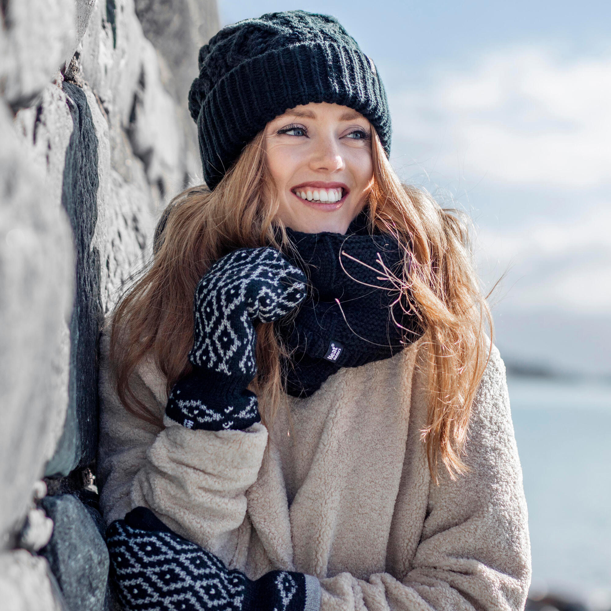 Ladies Cable Turnover Warm Thermal Beanie Hat 3/5