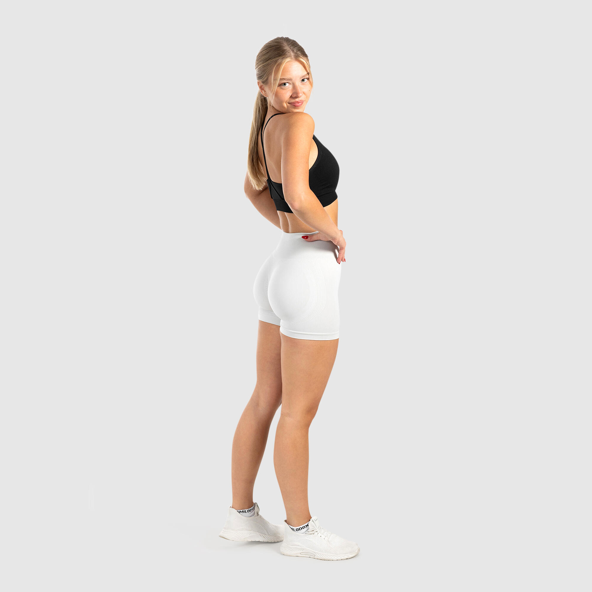 Damen Shorts Issy Hellgrau 3/5