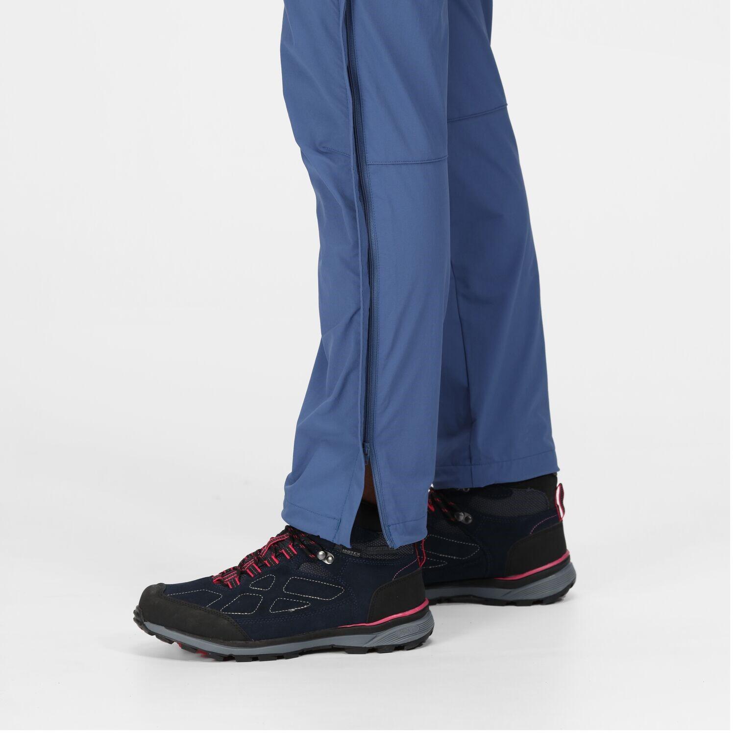 Regatta Xert Stretch Zip Off Trousers III Outdoorhose in Kurzgröße für Damen 3/7