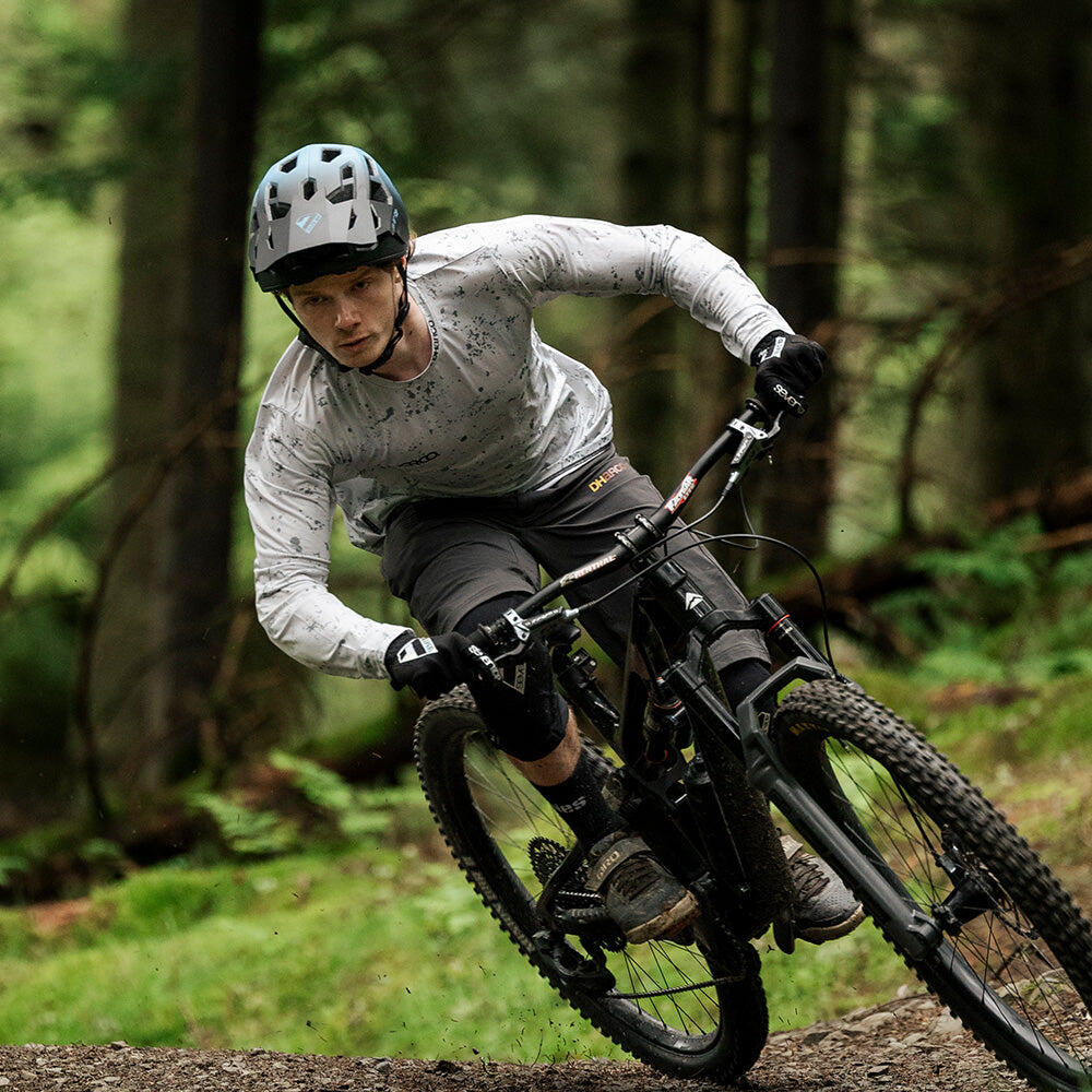 Project 21 Pro Helmet Matte Black Camo 7IDP Decathlon