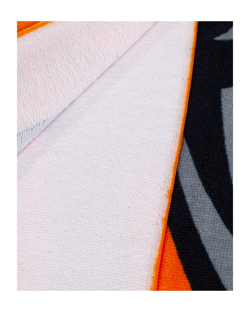 TOALLA INFANTIL 70X140CM MICROFIBRA DRAGON BALL SUPER 3/5