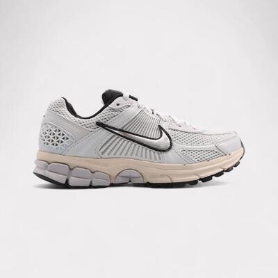 Nike Vomero Pure Platinium