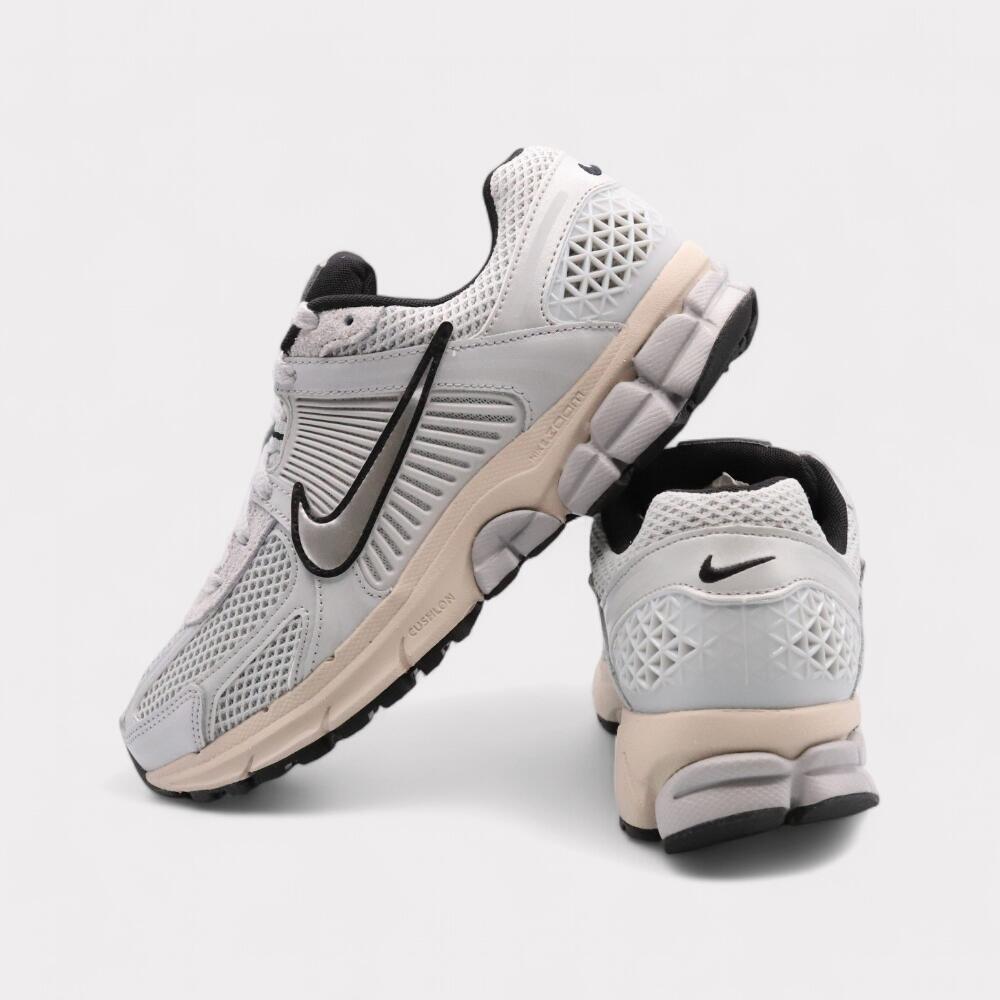 Nike Zoom Vomero 5 - Pure Platinum 2/4