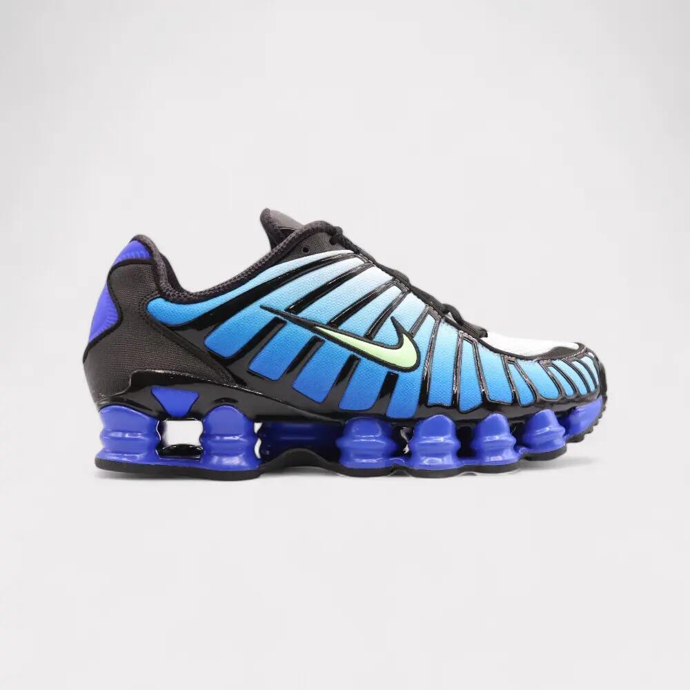 NIKE picture