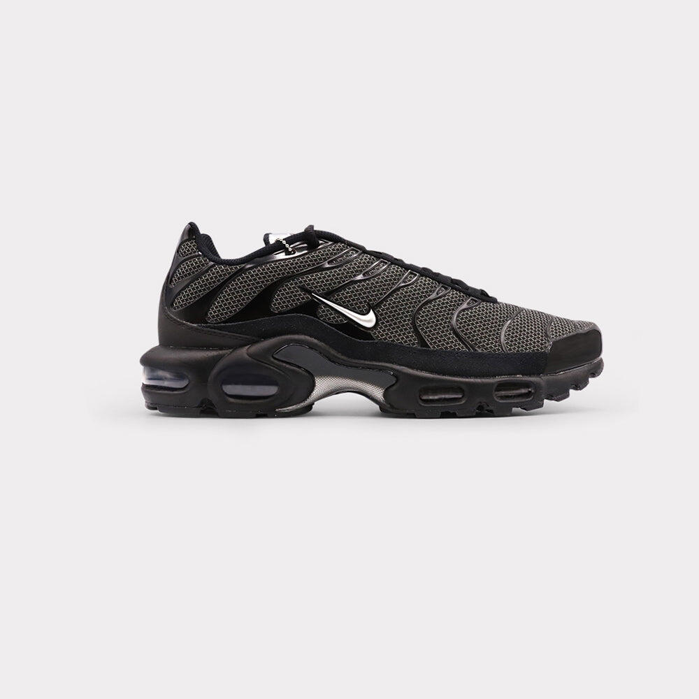 NIKE picture