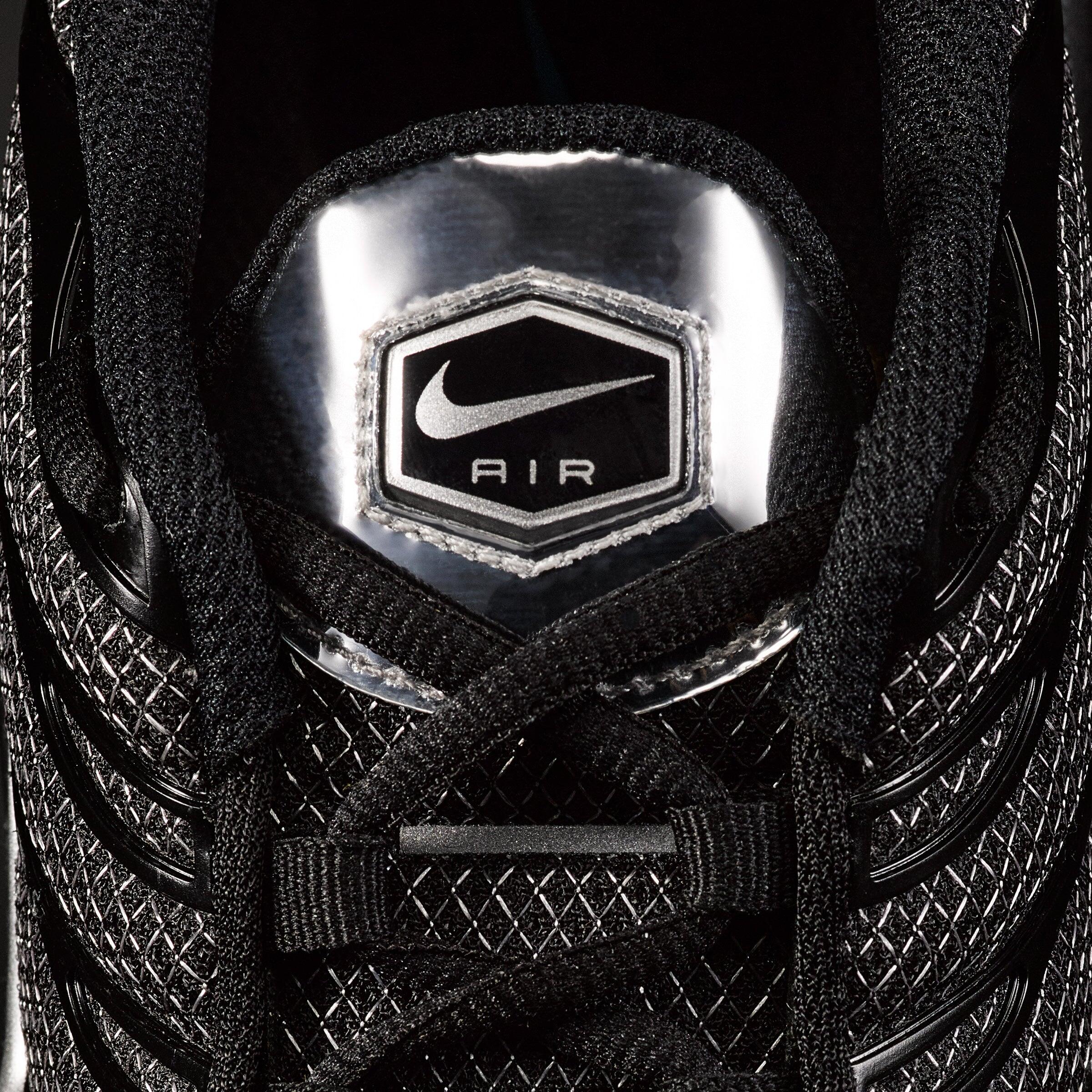 Nike Air Max Plus - Black Silver 6/6