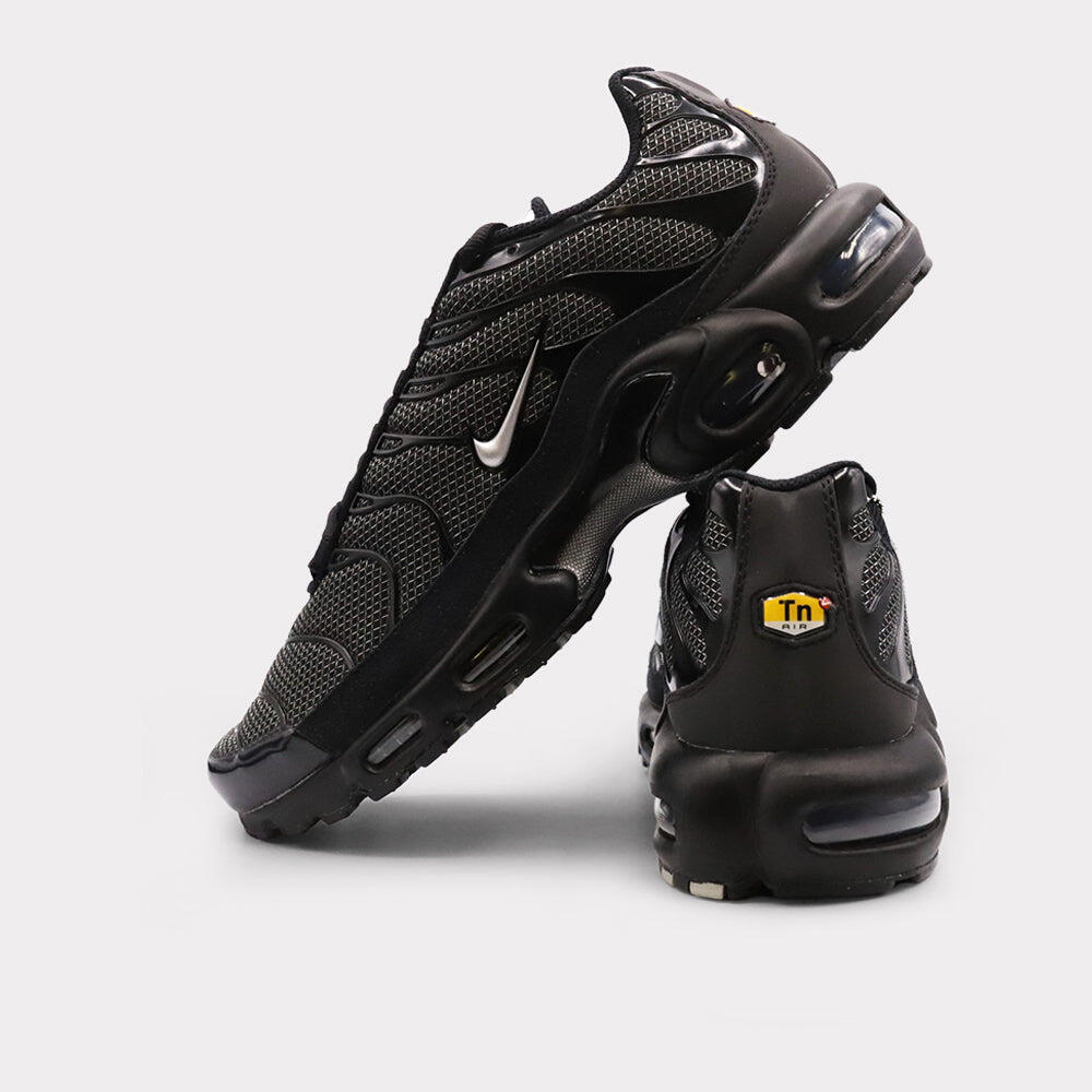 Nike Air Max Plus - Black Silver 3/6