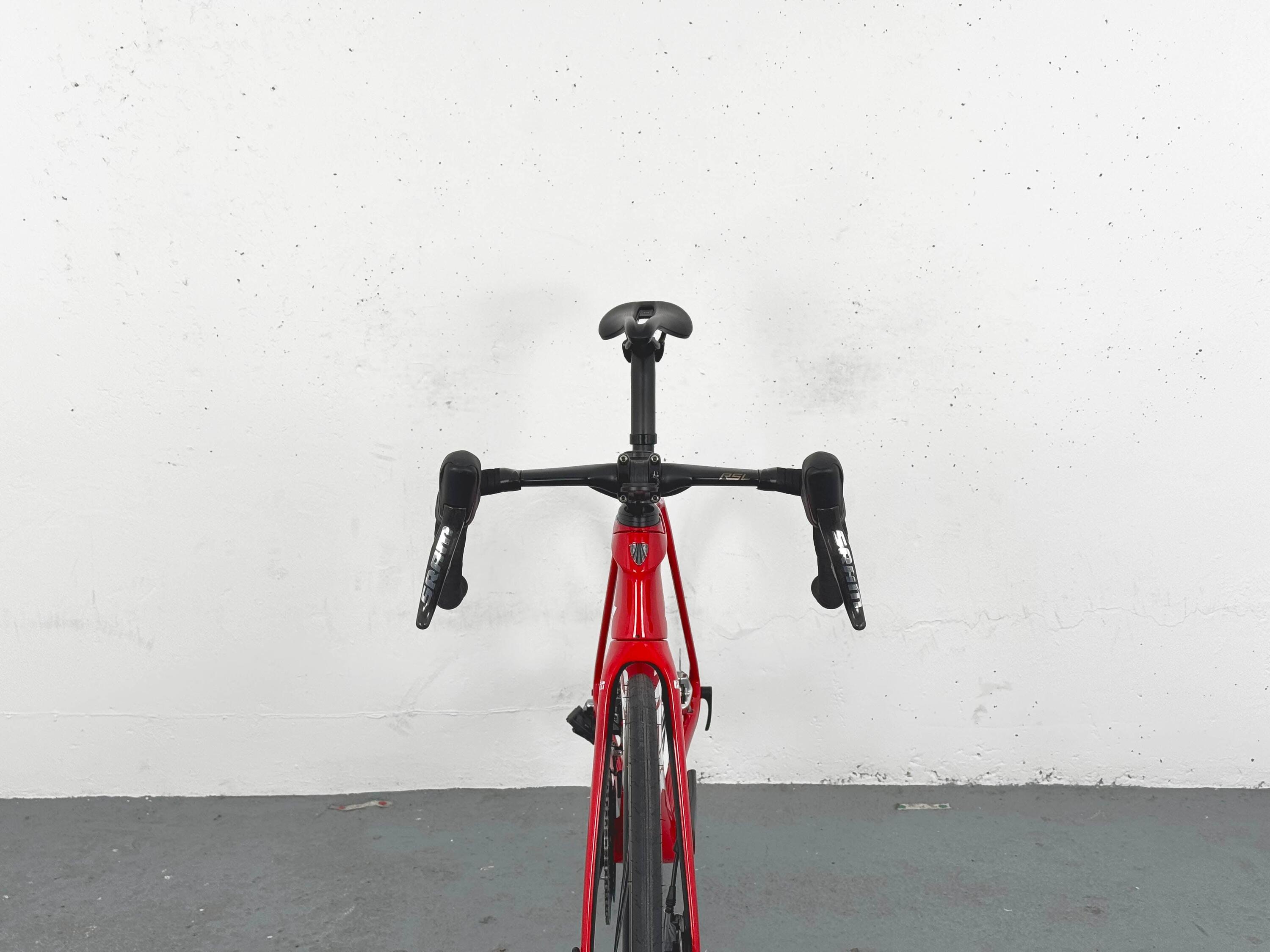 Reconditionné - Trek Emonda SLR 800 Red AXS Sam Oomen - Excellent Etat 3/5