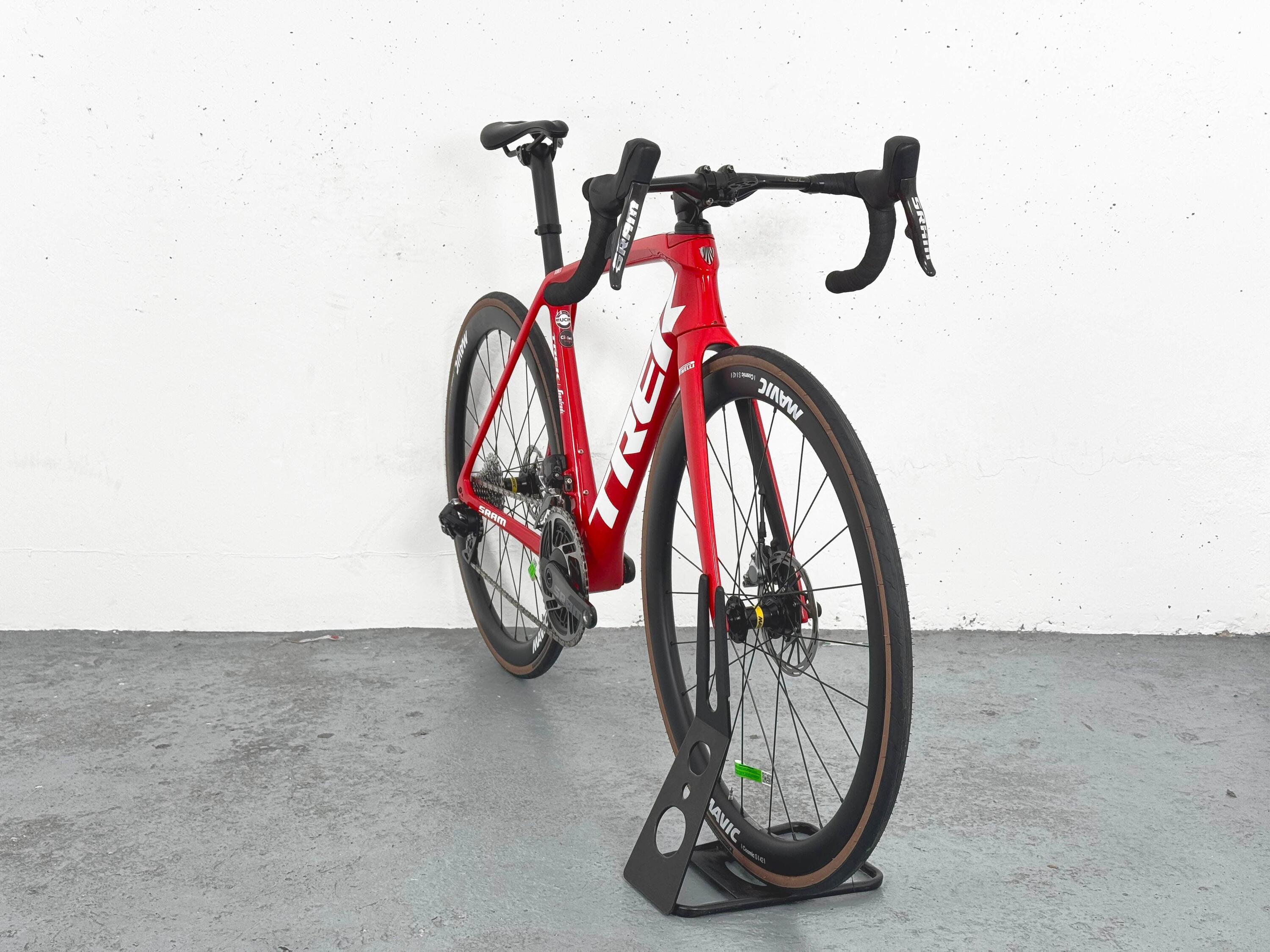 Reconditionné - Trek Emonda SLR 800 Red AXS Sam Oomen - Excellent Etat 2/5