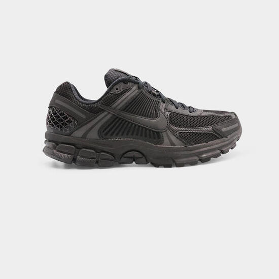 Nike Vomero 5 Triple Black