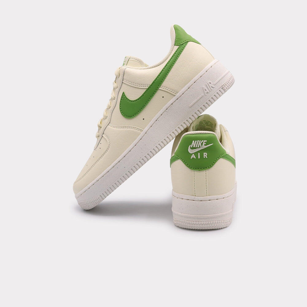 Nike Air Force 1 Next Nature - Chlorophyll 3/4
