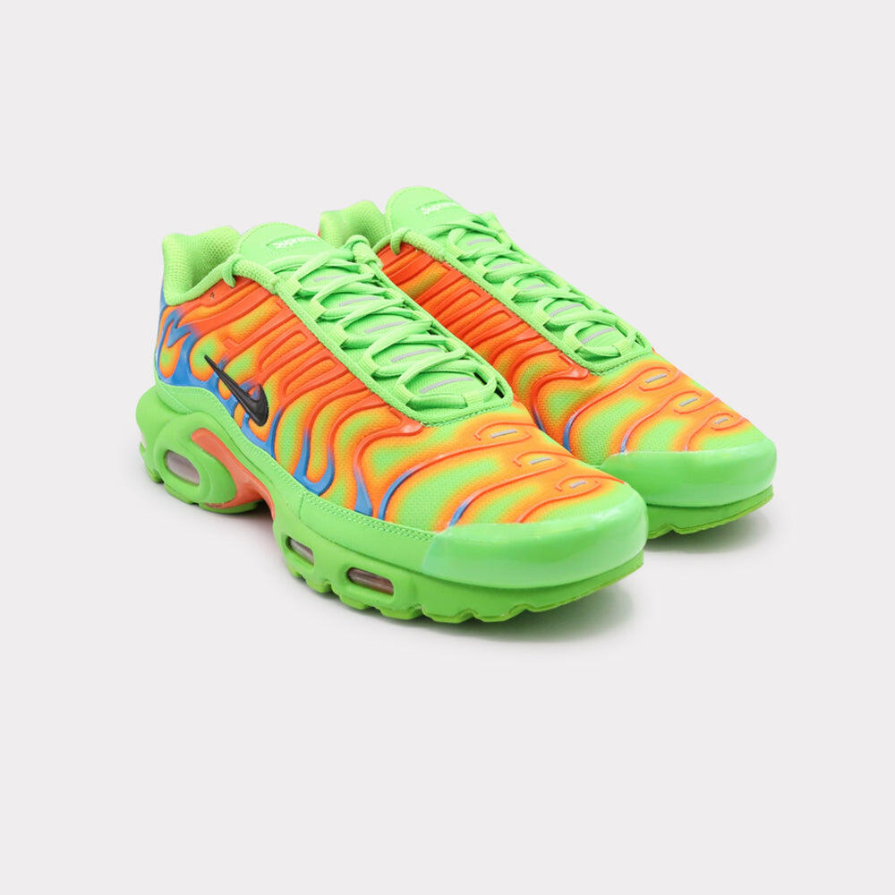 Nike Air Max Plus Supreme Green 2/4