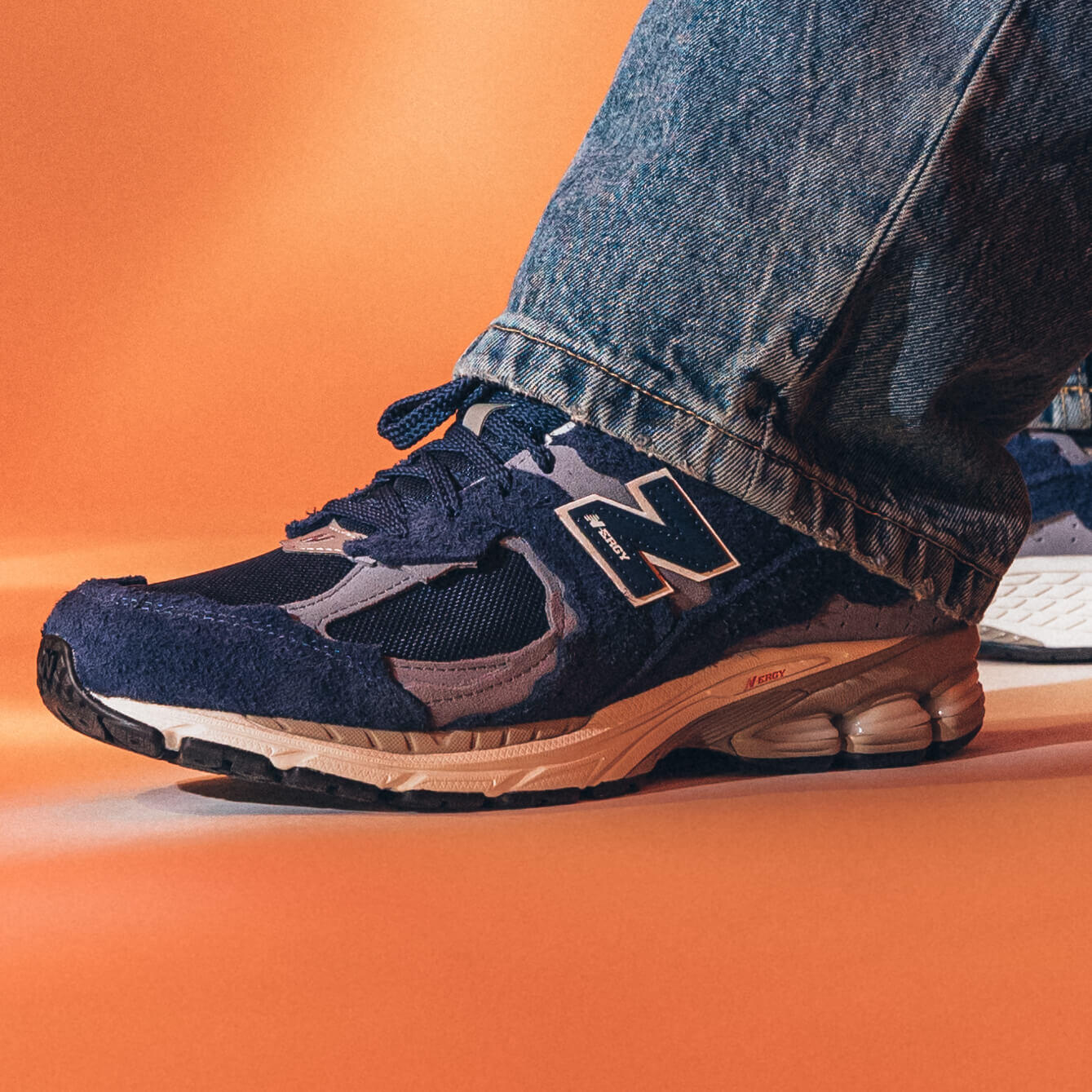 New Balance 2002R Protection Pack Navy 4/4