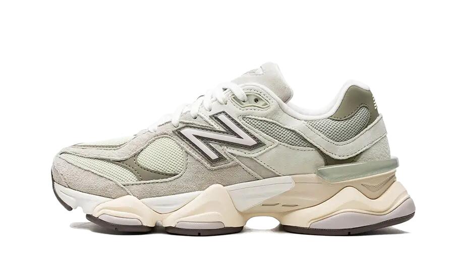 NEW BALANCE picture