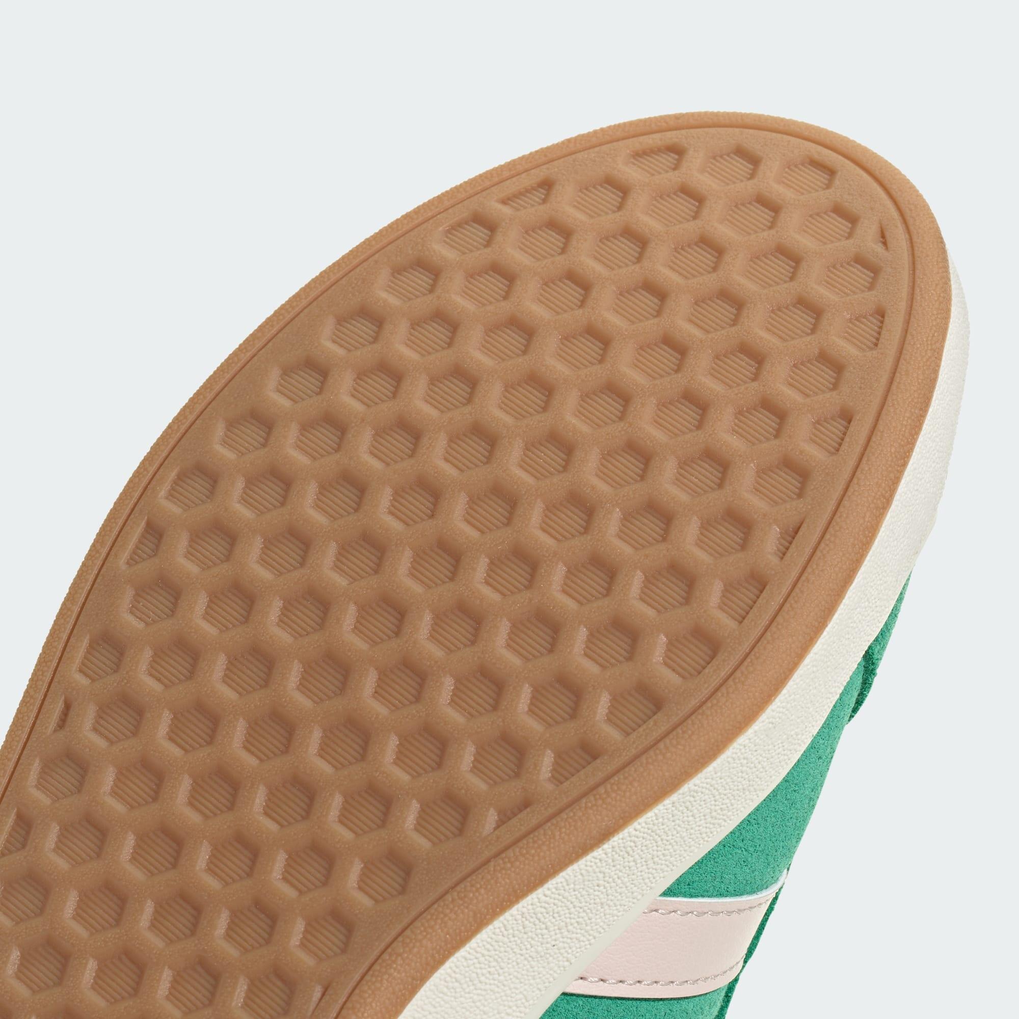 Grand Court Base 00s Shoes 6/7