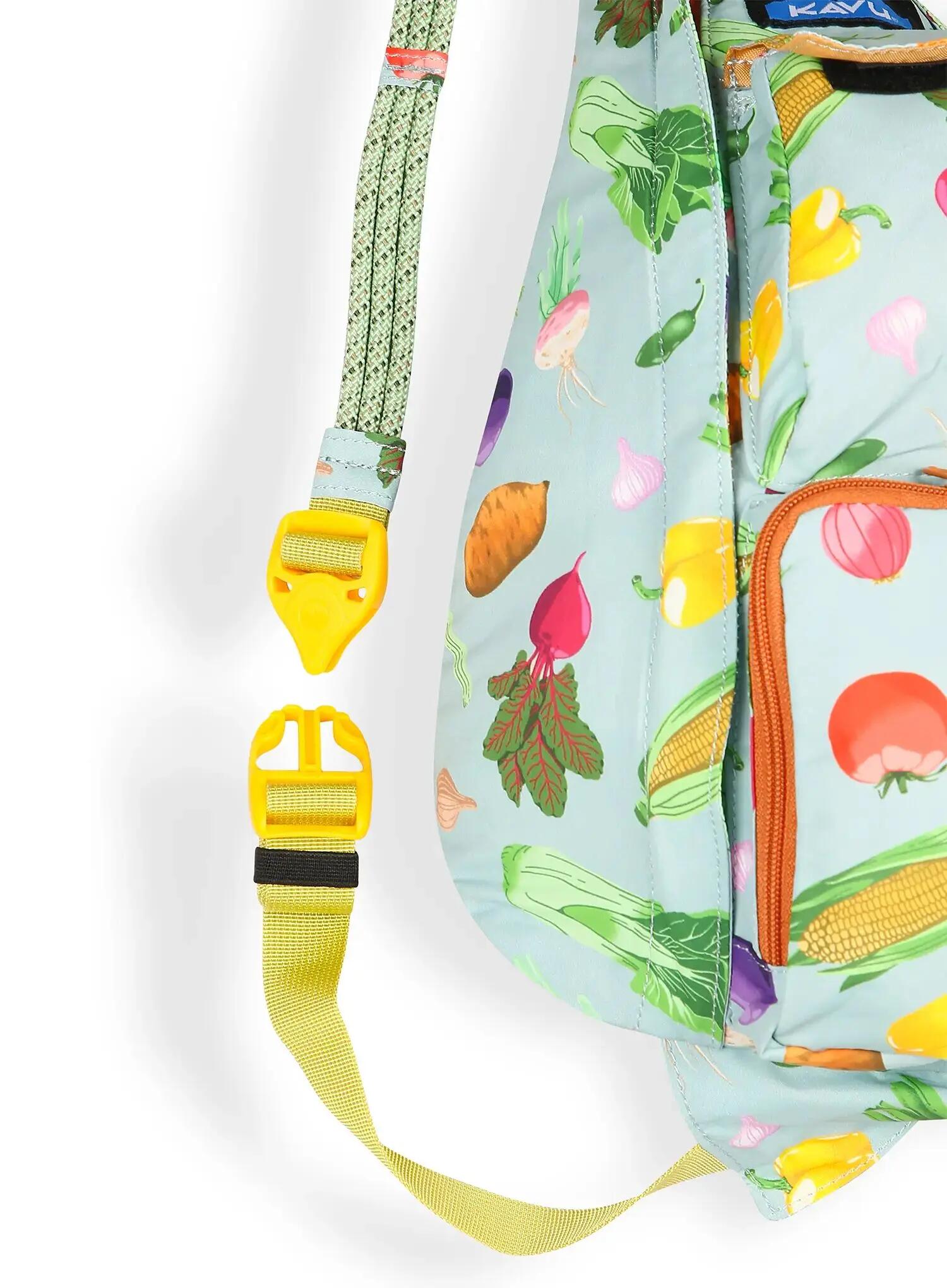 Plecak miejski Kavu Mini Slingback - veggie toss 3/4