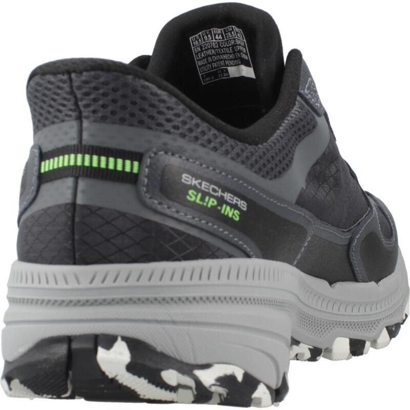 Baskets Skechers Modèle Go Run Trail 2.0 Couleur Gris