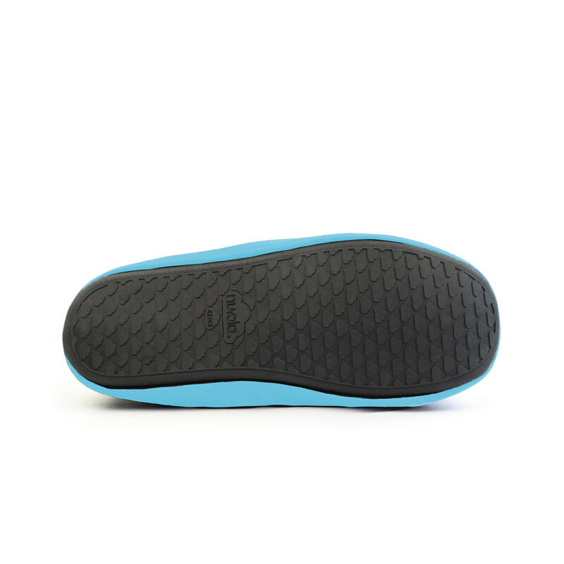 Chaussons unisex Nuvola de couleur rouge avec semelle en gomme