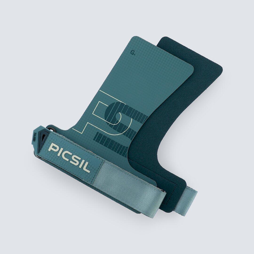 Falcon Paracalli SS25 2/7