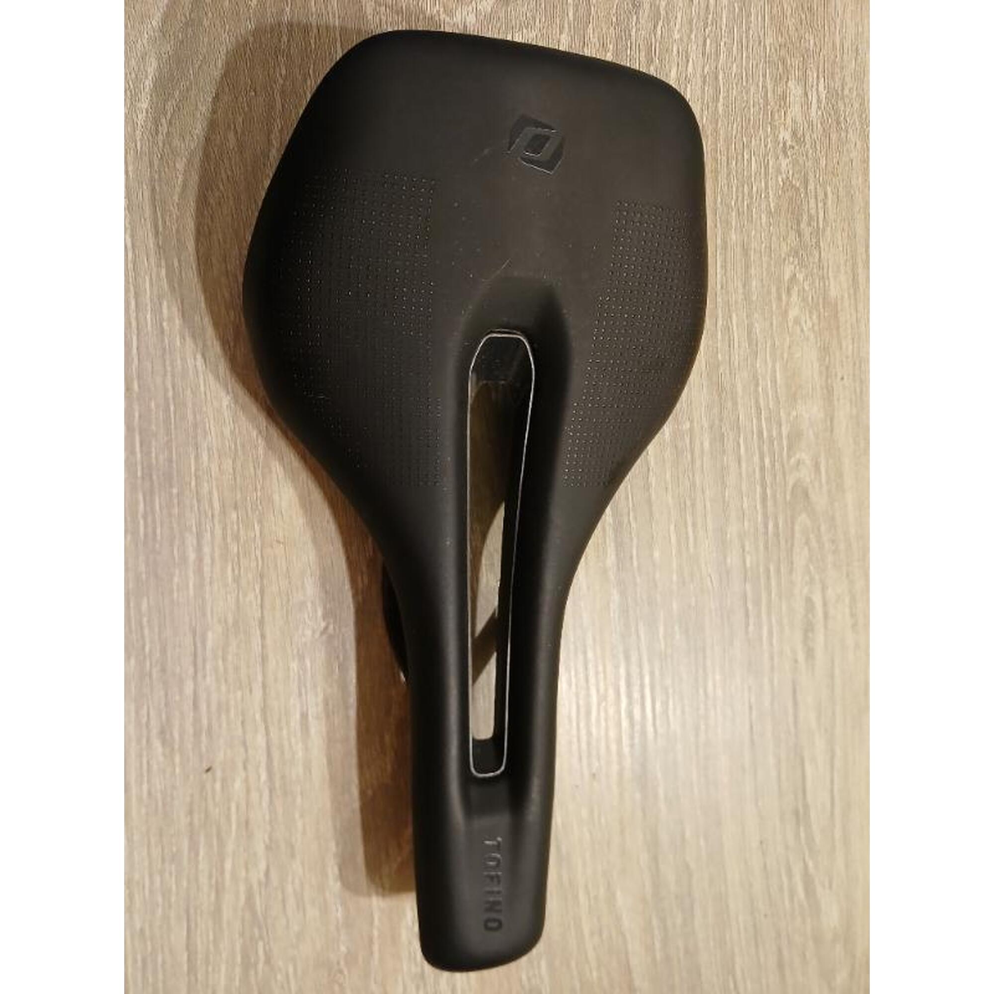Entre Particuliers - Selle Syncros Entre particuliers      5088€    SYNCROS Entre Particuliers - Selle SyncrosVendu exclusivement en ligne   