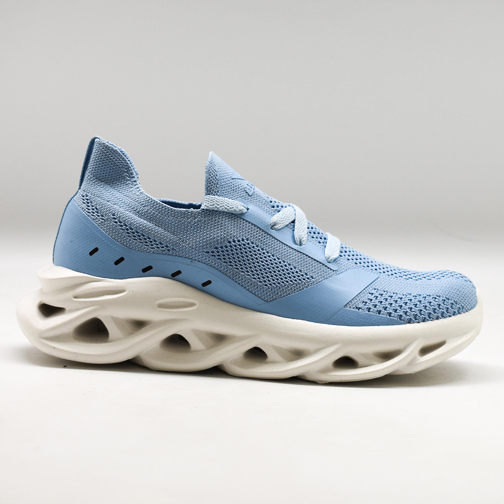 Scarpa sportiva PERLA celeste 4/7