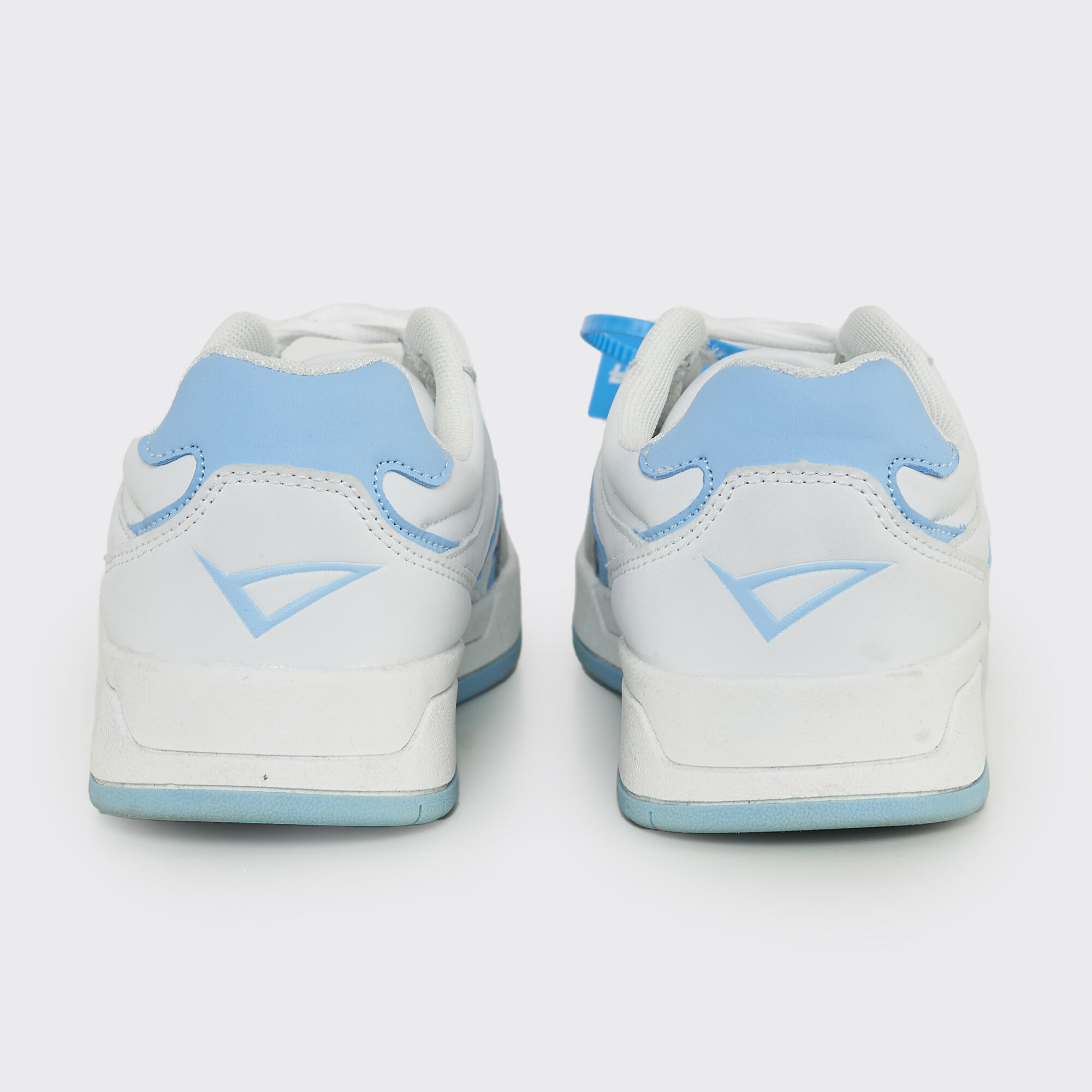 Sportschoen BLAST wit lichtblauwe 4/7