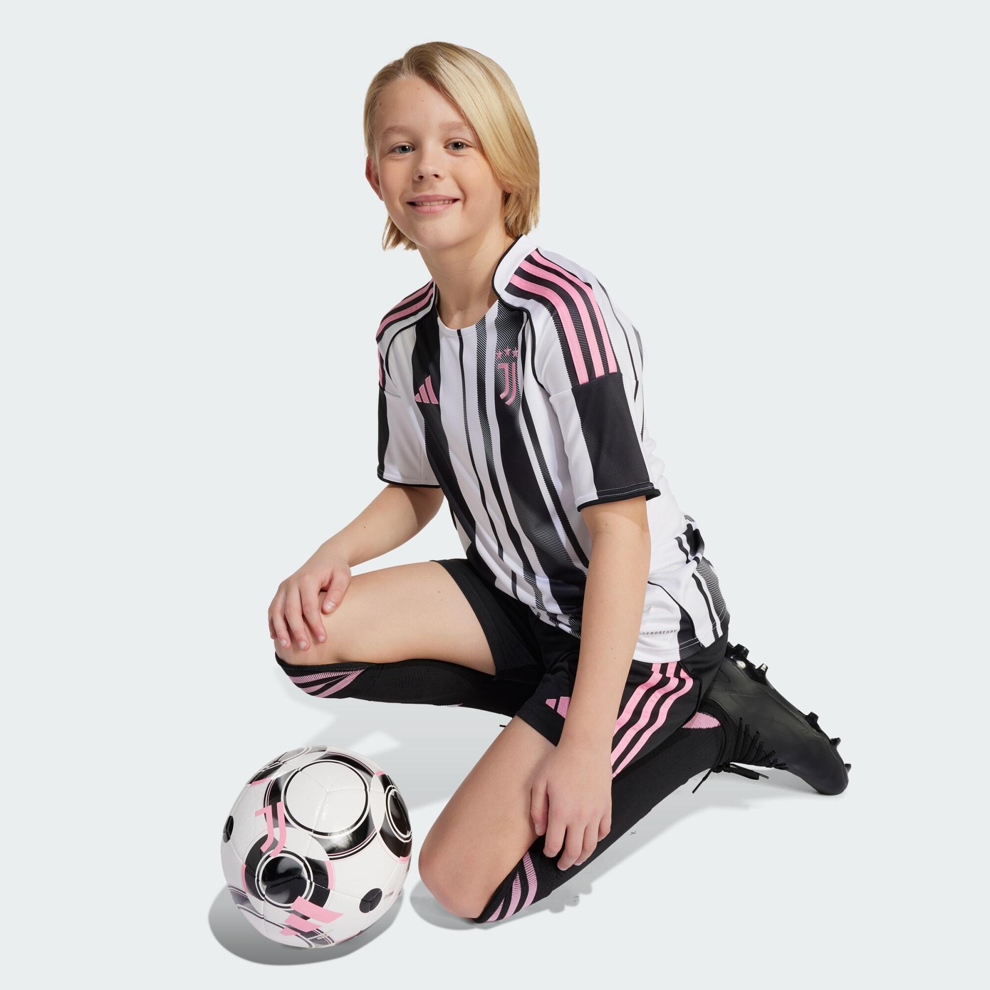 Juventus Turin 25/26 Kids Heimtrikot 6/7