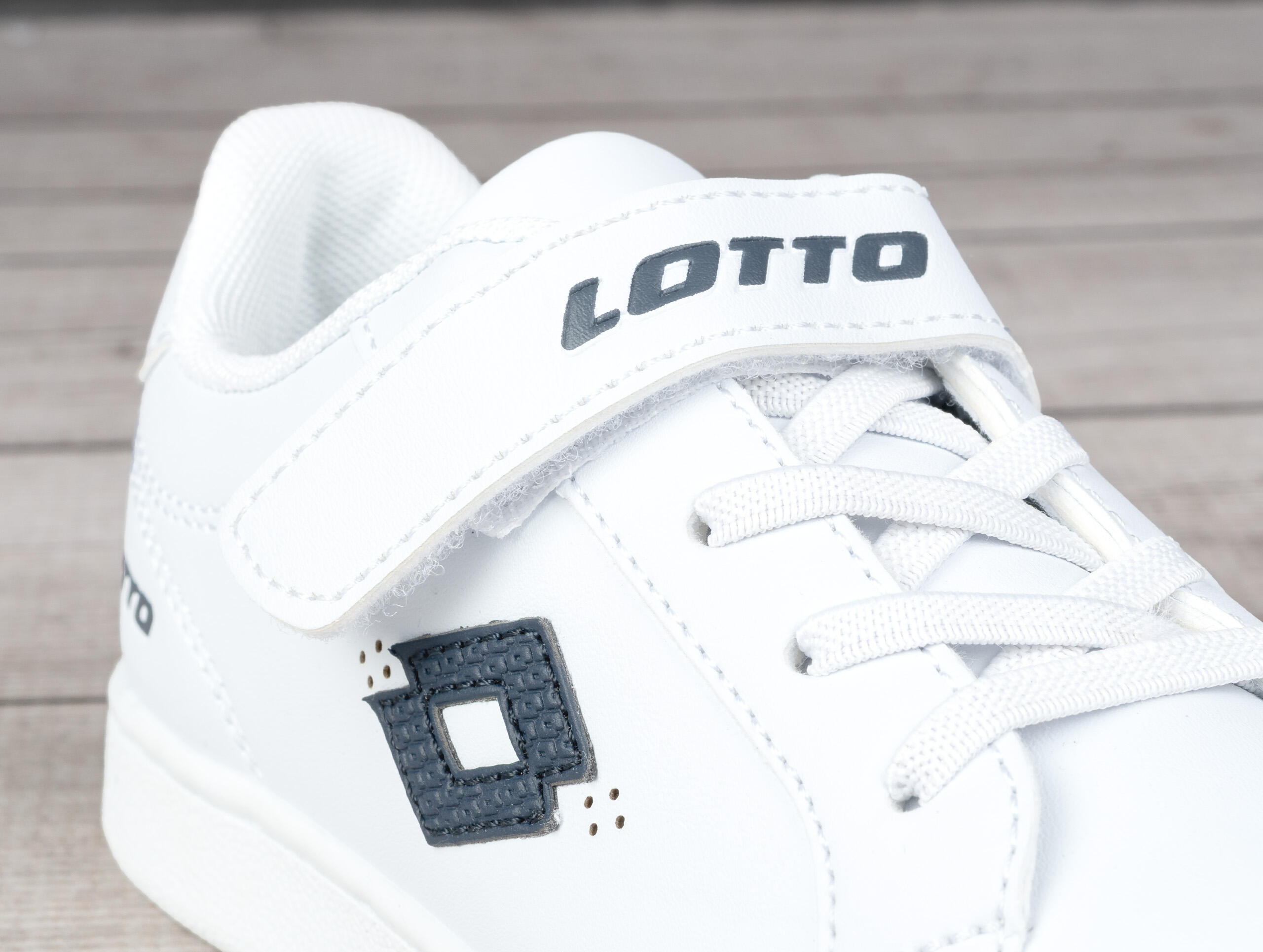 Buty dziecięce do chodzenia Lotto  JAMBOL K 6/7