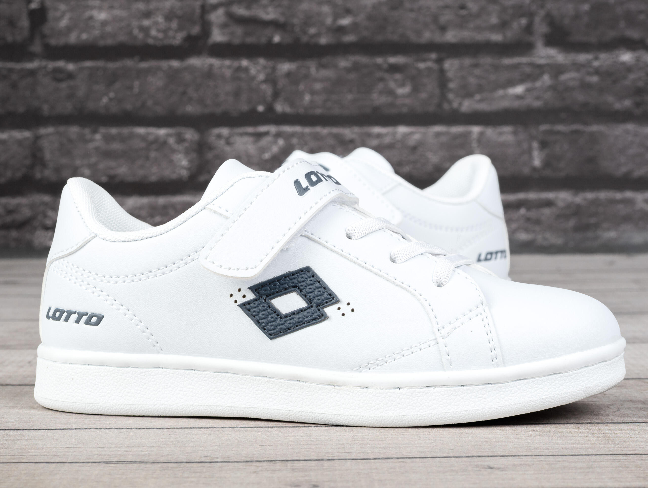 Buty dziecięce do chodzenia Lotto  JAMBOL K 2/7