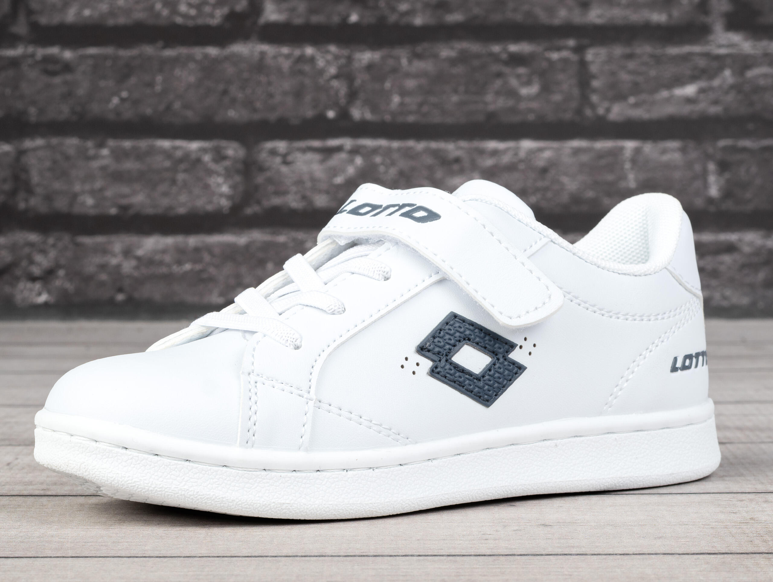 Buty dziecięce do chodzenia Lotto  JAMBOL K 3/7