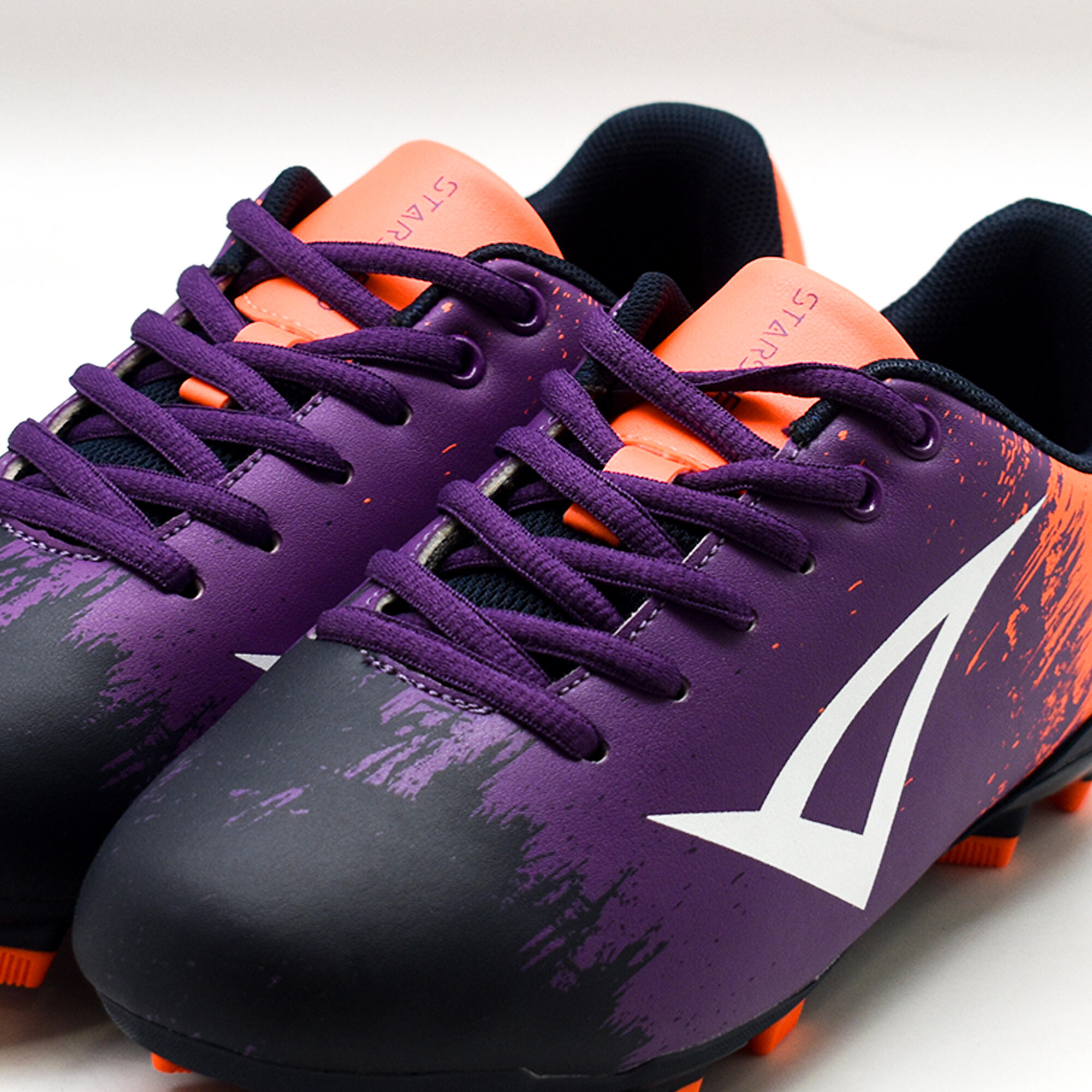 Chaussure de football LEGEA modèle STARSPEED 5/6