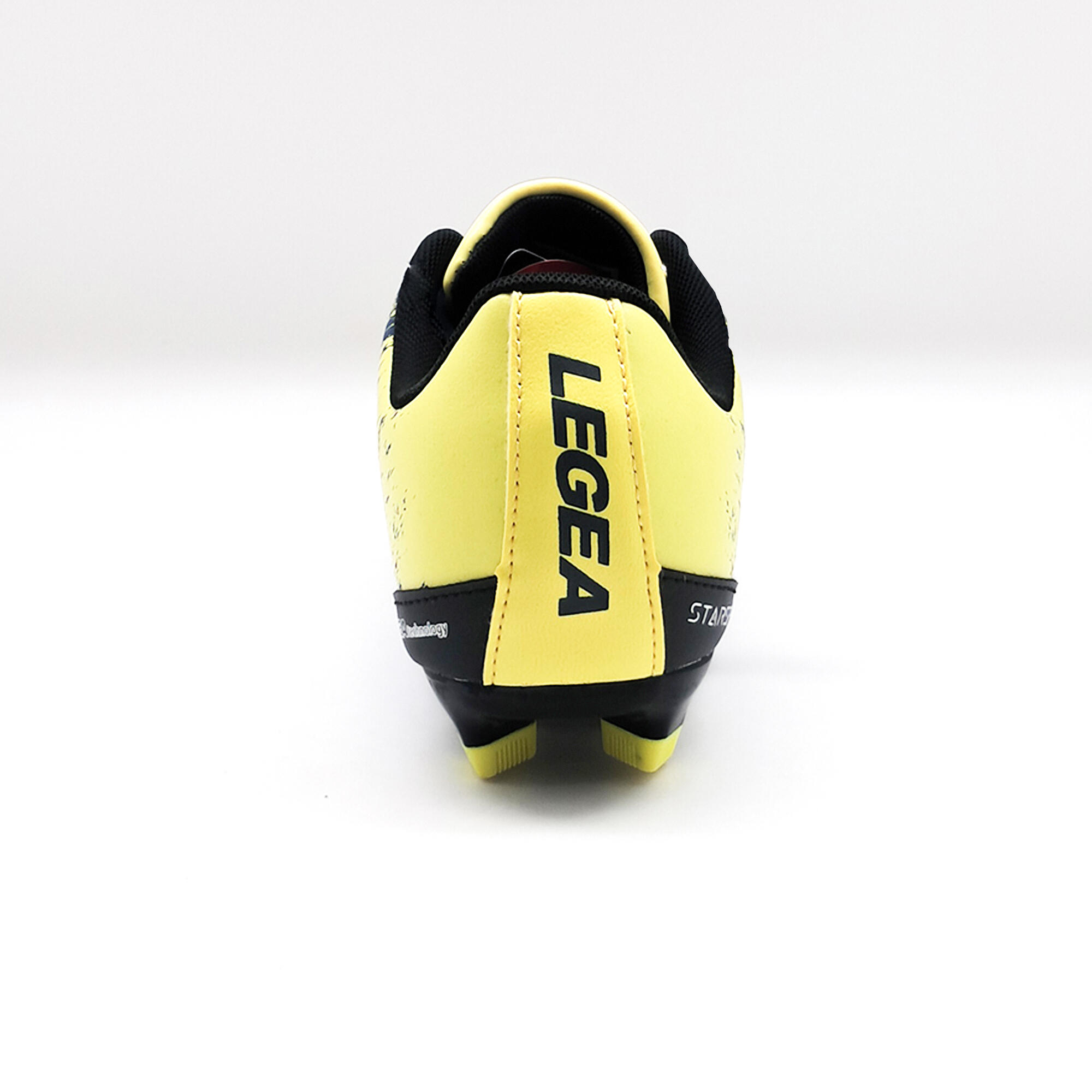 Chaussure de football LEGEA modèle STARSPEED 4/6