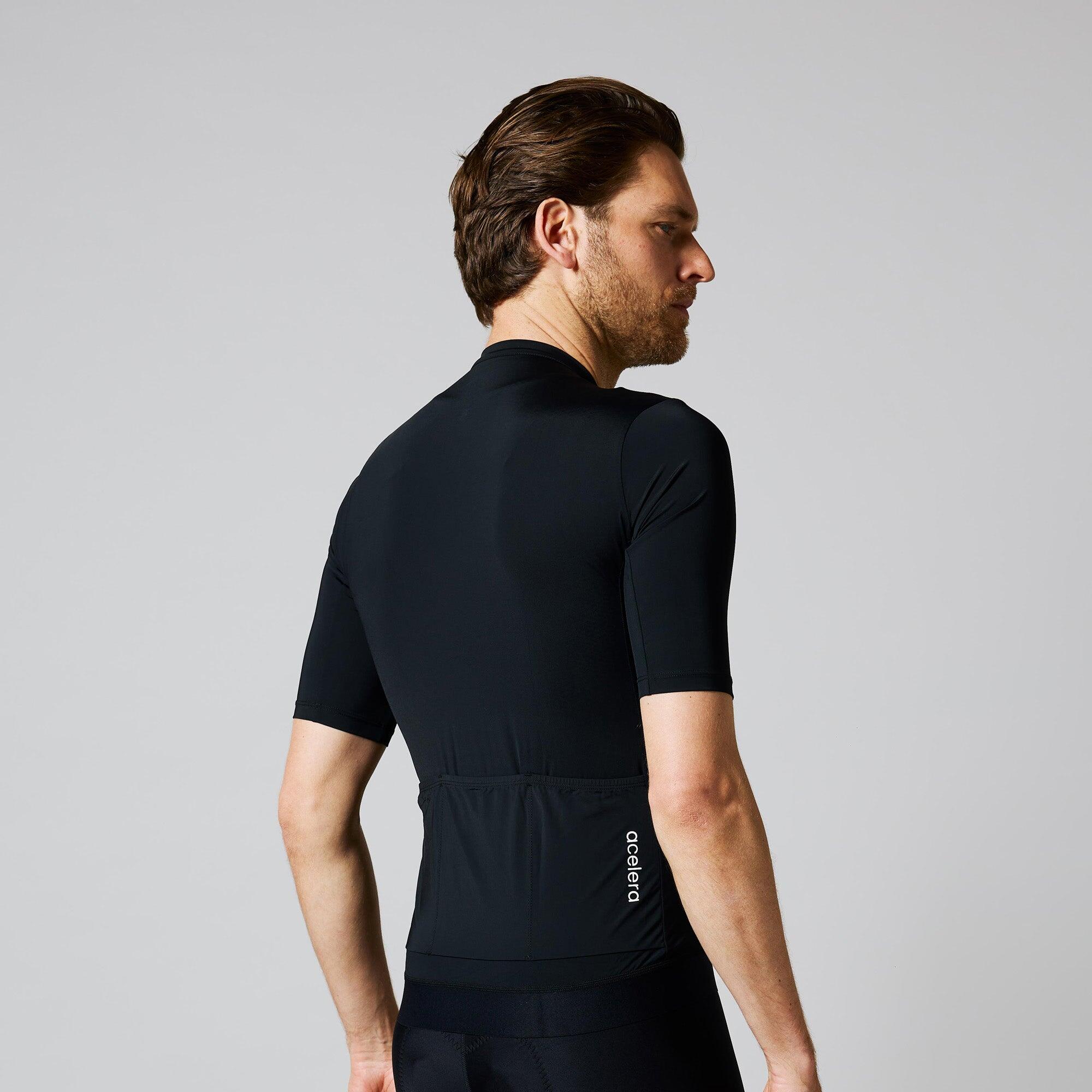 Maillot Triathlon Homme Top Triathlon 2XU Aero Tri Sleeved - Homme Technique Fermeture Intégrale Sous Pull Thermique Homme