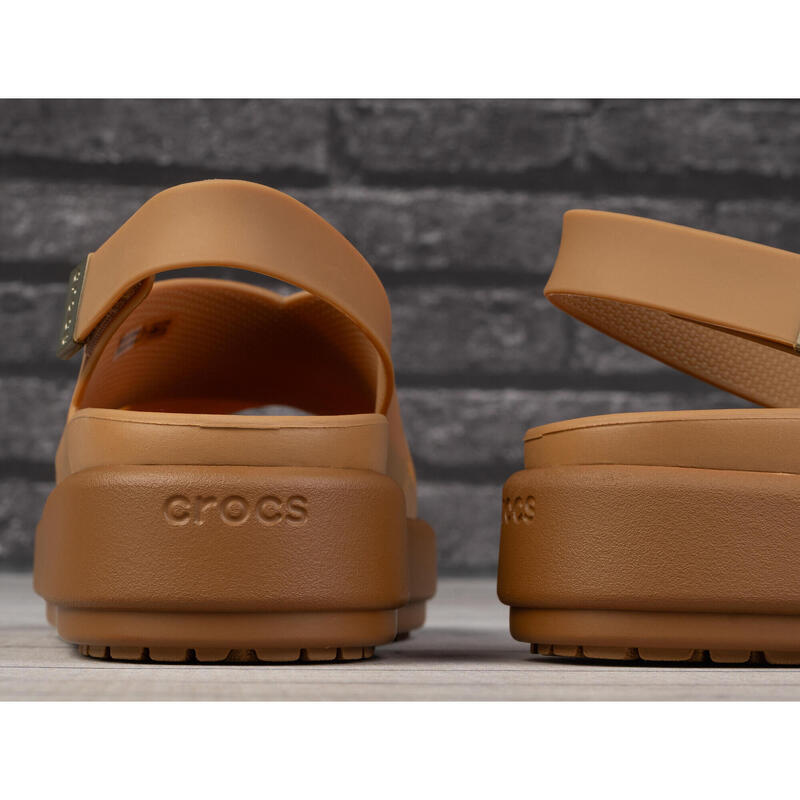 Sandały damskie do chodzenia Crocs BROOKLYN LUXE CROSS STRAP