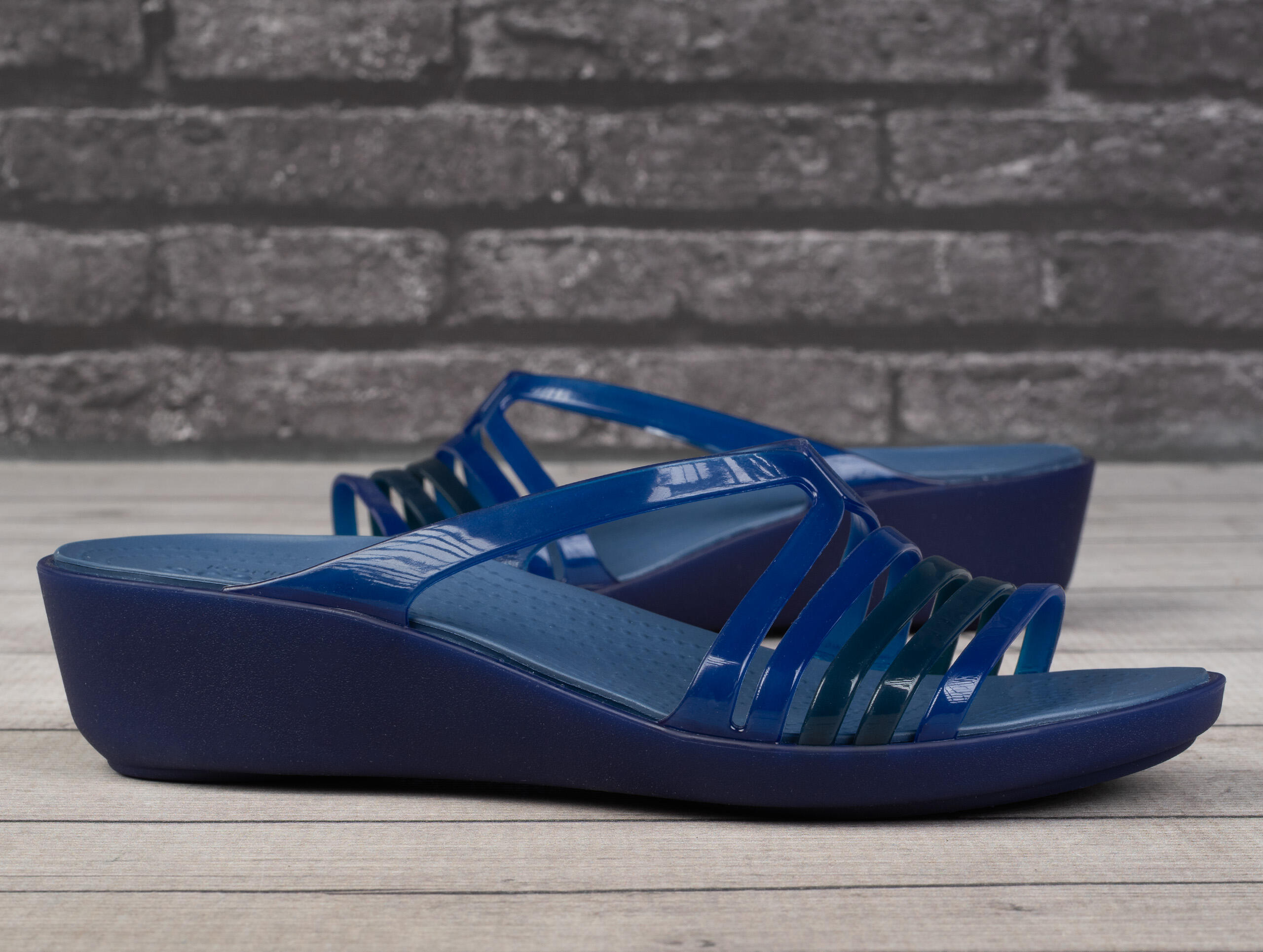 Klapki damskie do chodzenia Crocs ISABELLA MINI 2/7