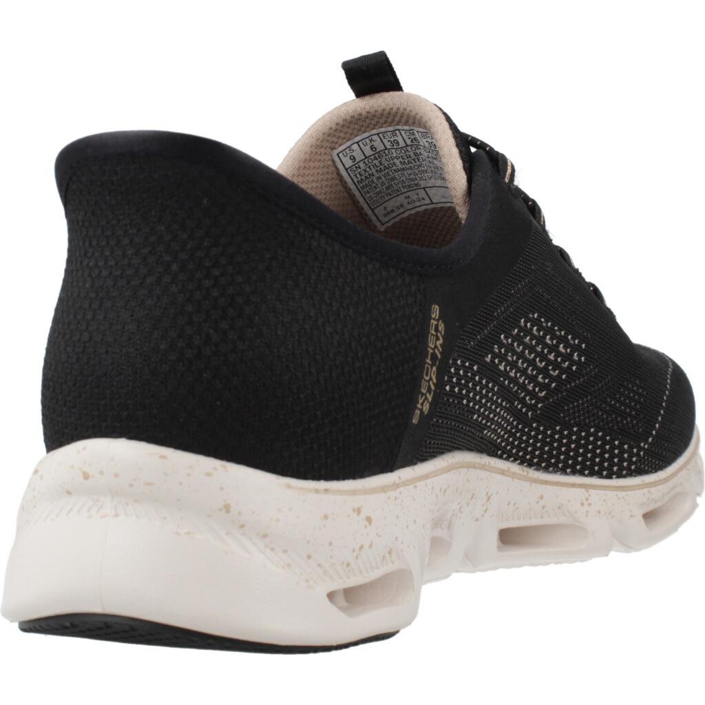 Baskets Skechers Modèle Gilde Step Gratify Couleur Noir 3/7