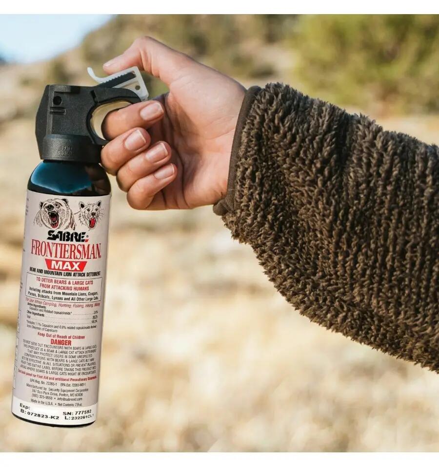 Spray urs autoaparare Sabre Frontiersman max cu husa inclusa 4/5