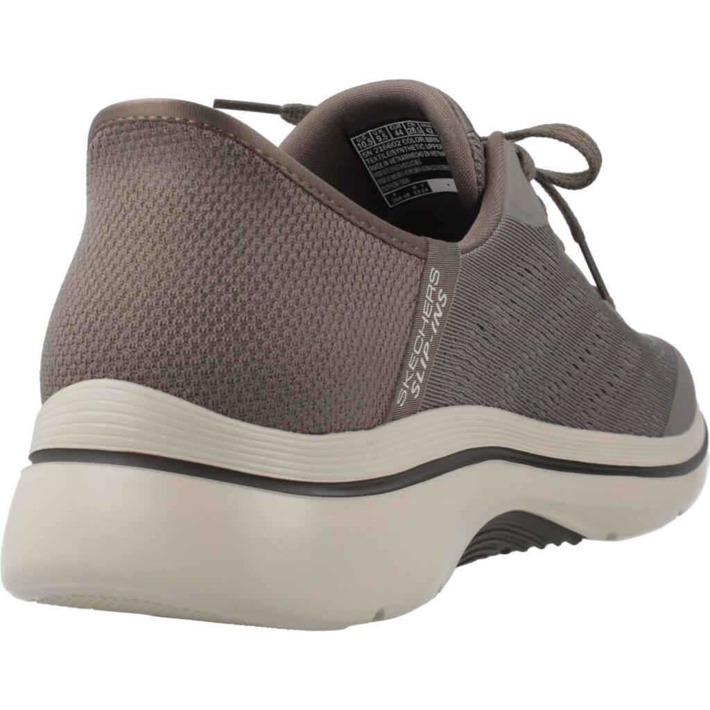 Baskets Skechers Modèle Go Walk Arch 2.0 Couleur Marron 3/5