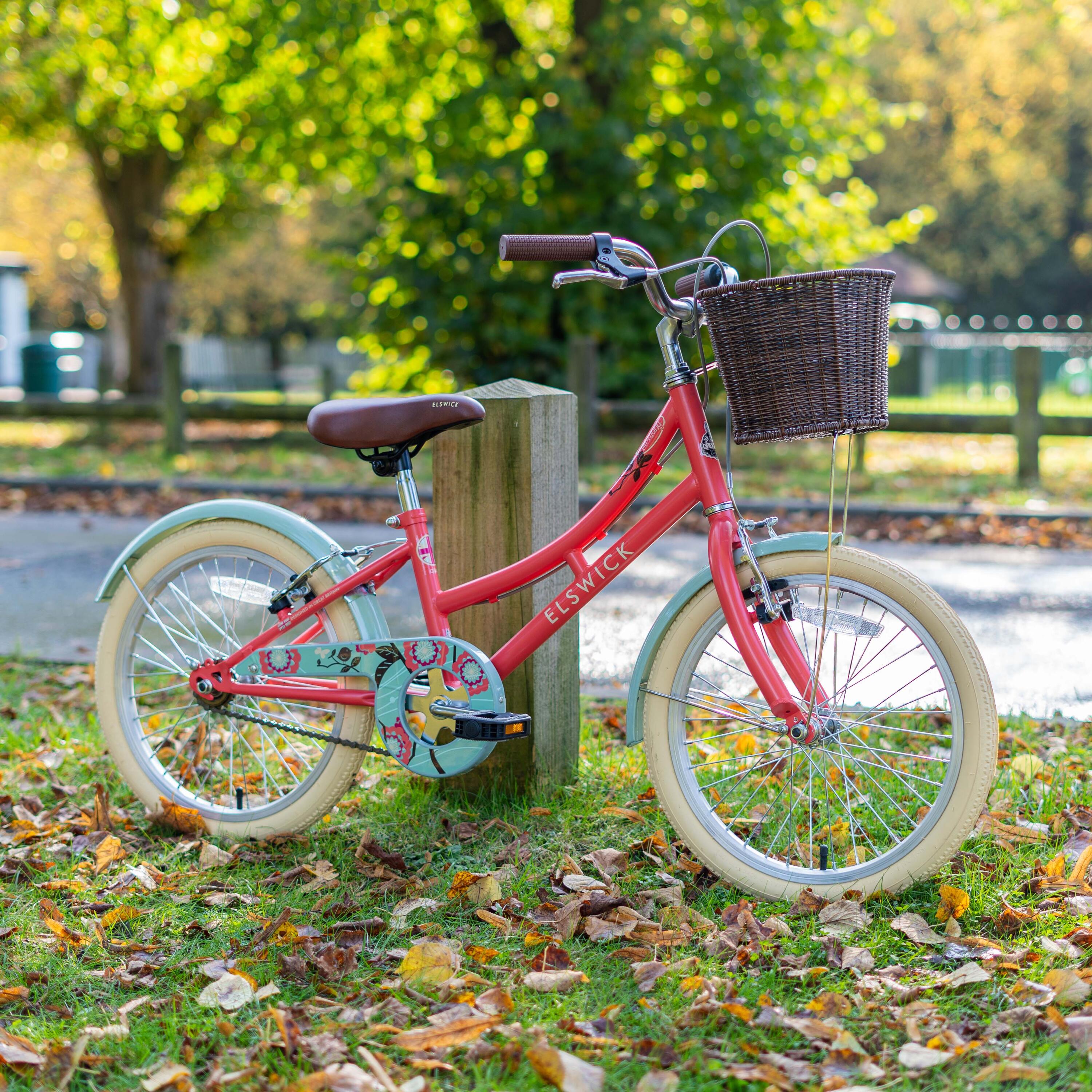 Elswick Harmony 18" Kids Heritage Bike 3/7
